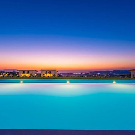 Mint Retreat Suites (Adults Only) Kalandra Extérieur photo