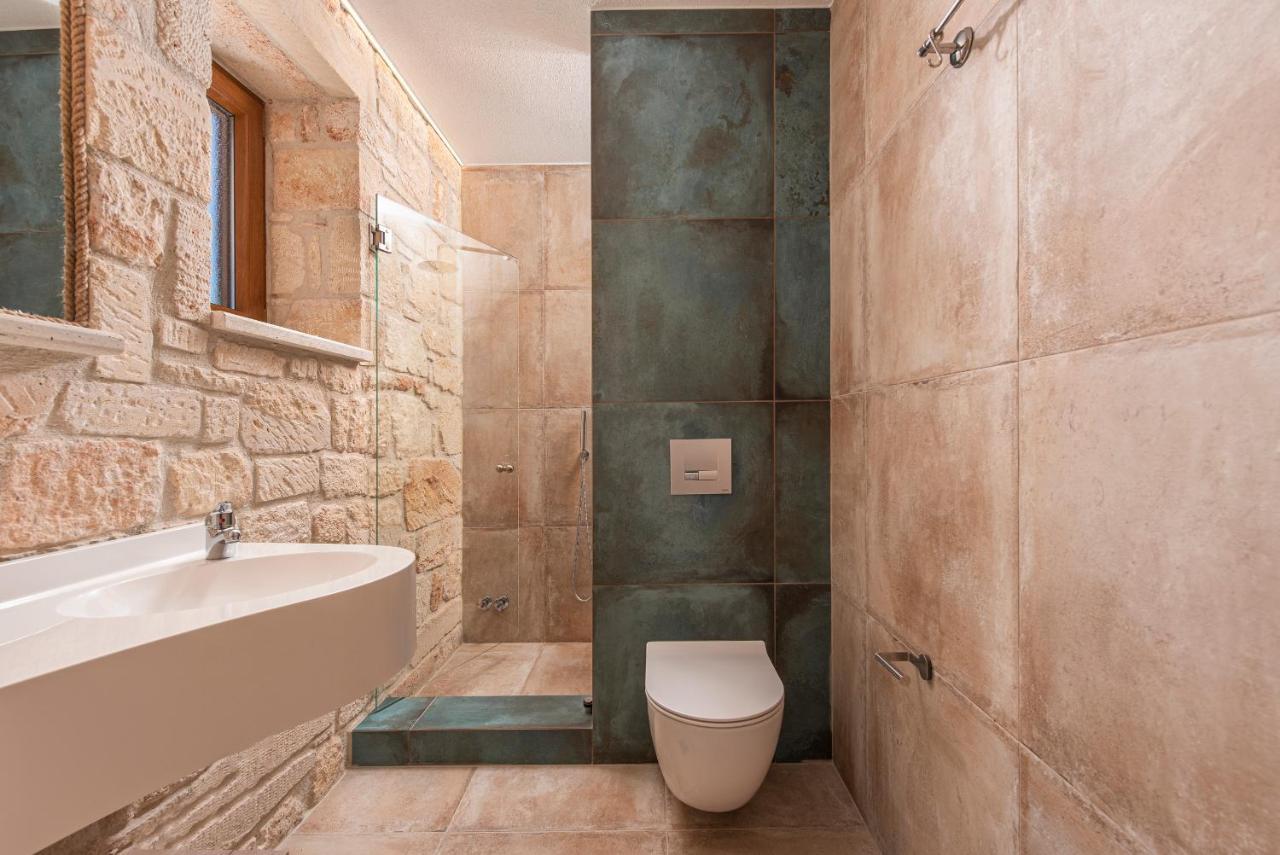 Mint Retreat Suites (Adults Only) Kalandra Extérieur photo
