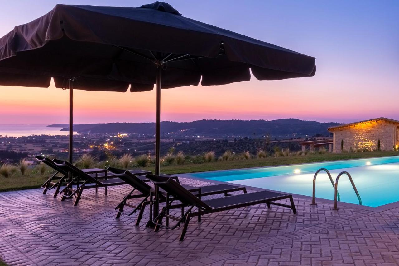 Mint Retreat Suites (Adults Only) Kalandra Extérieur photo
